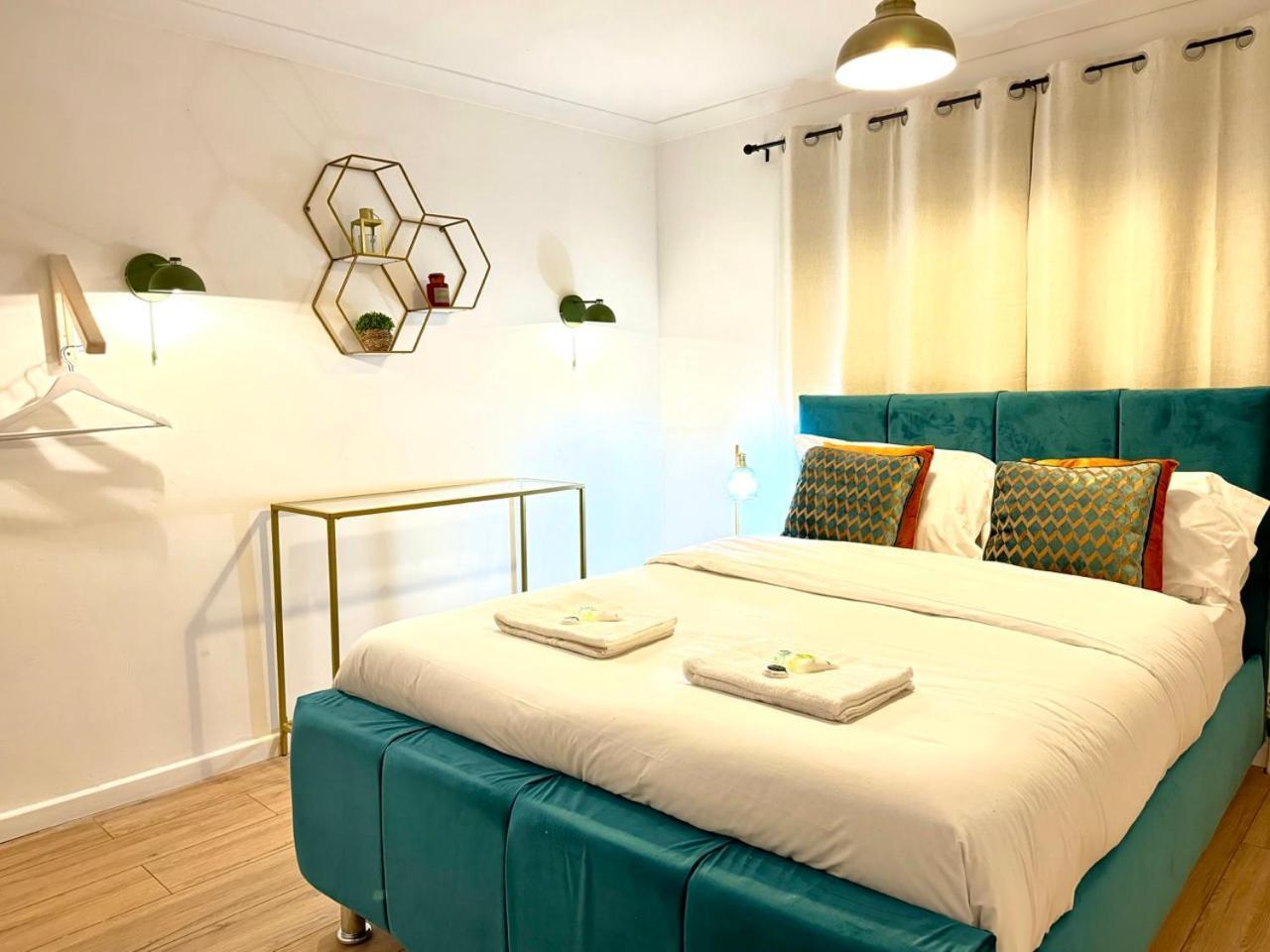 Rnm - Business Professionals Ready, Cost Effective For Large Stays! 3 Bedroom Lounge, Private Access & Entire Place, Kitchen & Washroom With Amenities, Smart Tv, Easy Access, Fast Wifi, Large Driveway, Great Transport Links, Near Worcester Hospital A ウスター エクステリア 写真